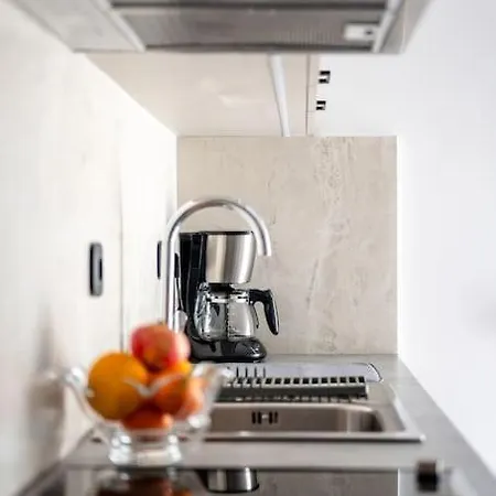 Elegant Fully Equipped Near Centre Appartement *
